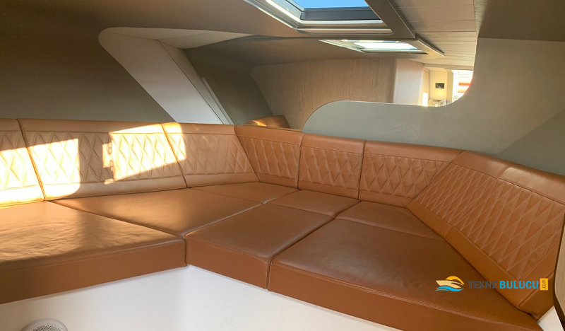 Canados Gladiator 428 2021 iç mekan 3