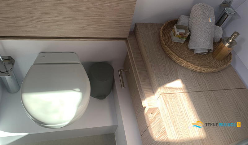 Canados Gladiator 428 2022 iç mekan 3