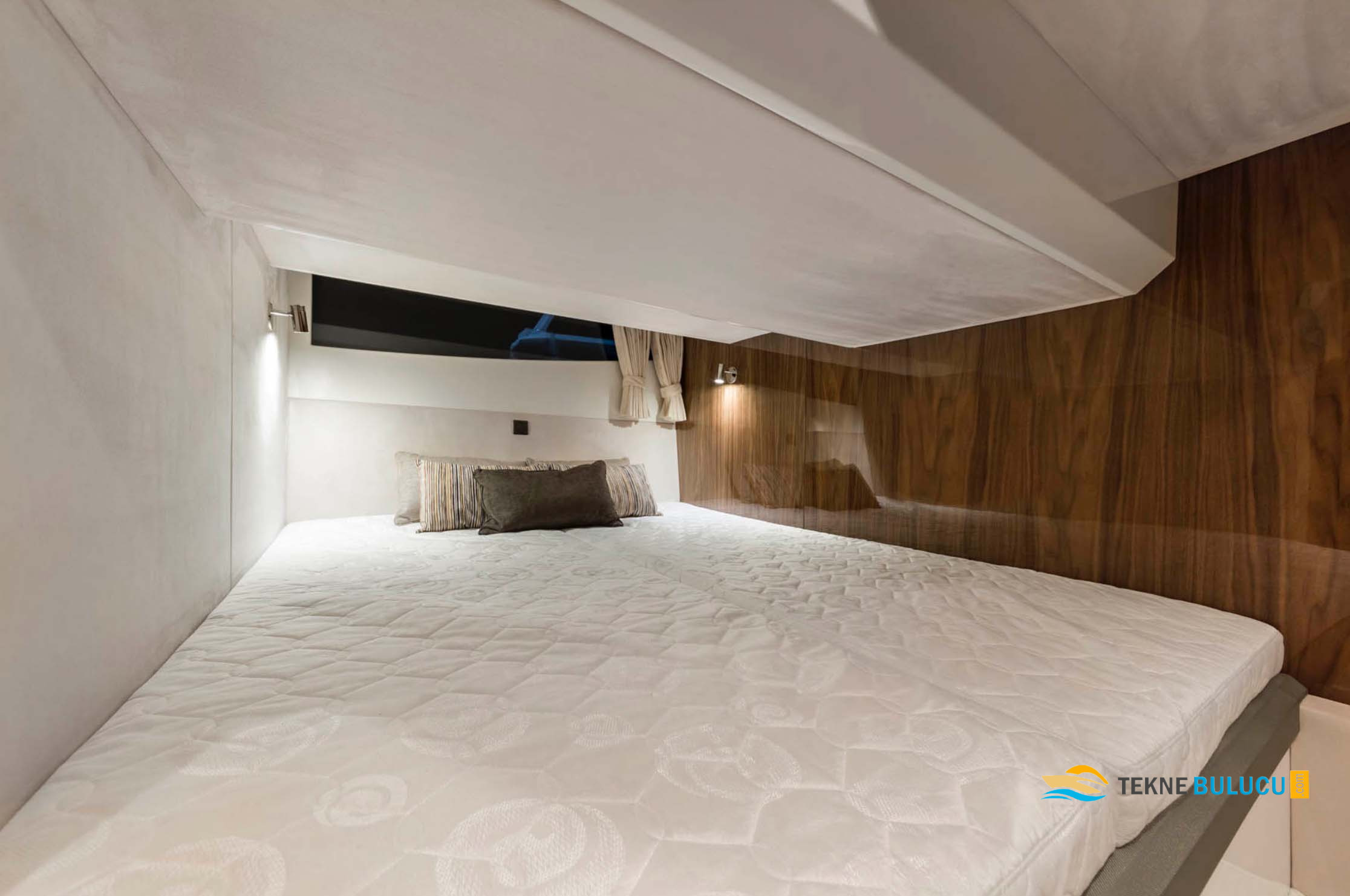 Galeon 360 Fly 2017 iç mekan 3