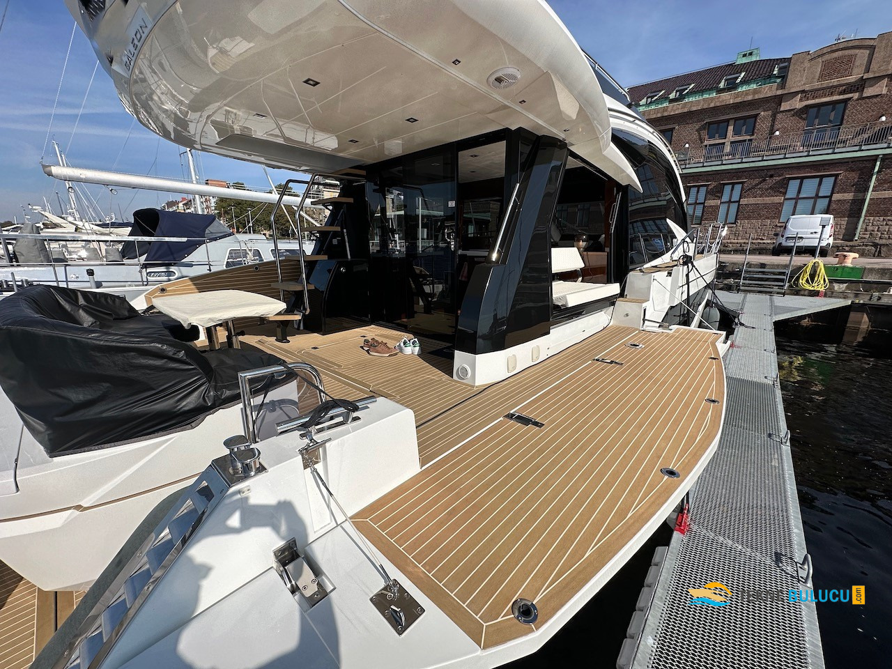 Galeon 510 Skydeck 2020 iç mekan 3