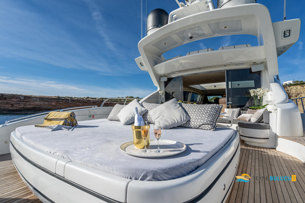 Mangusta 92 2016 iç mekan 3
