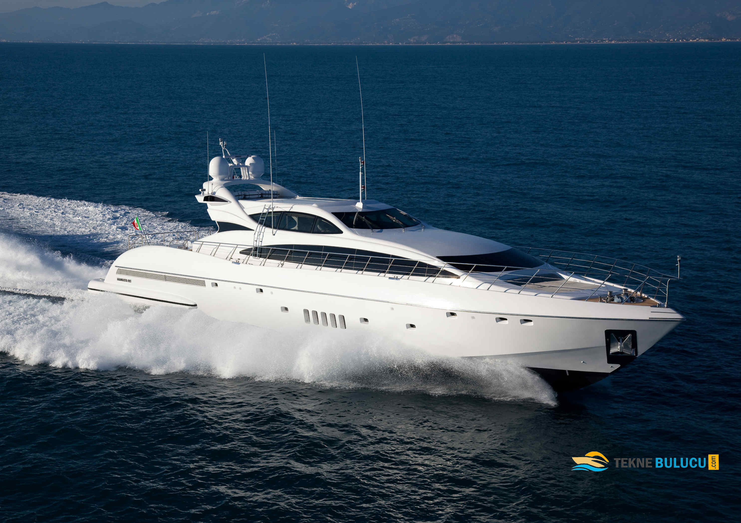 Mangusta 105 2015 iç mekan 3