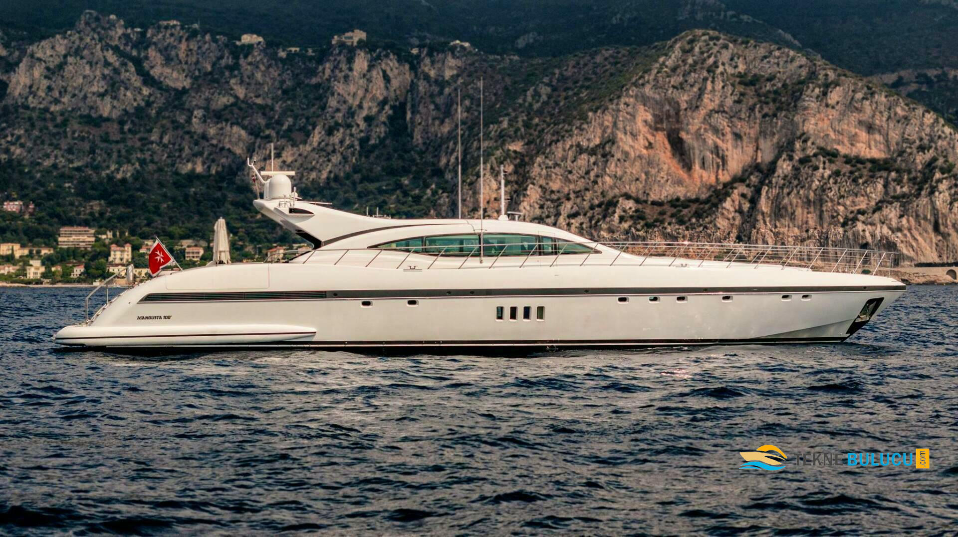 Mangusta 108 2005 iç mekan 3