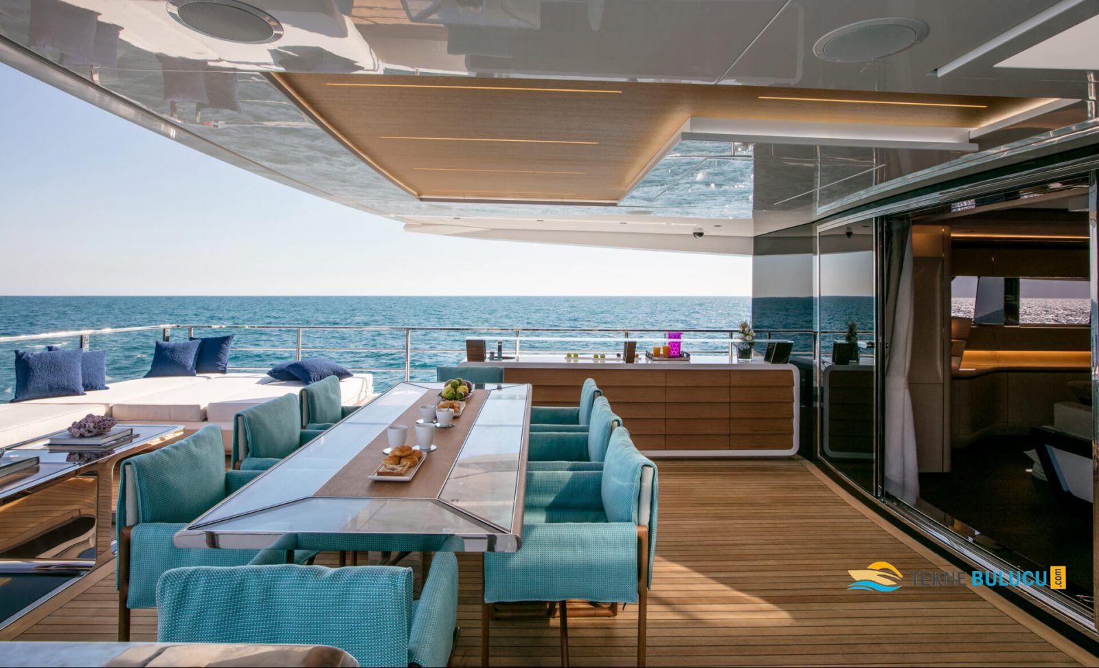 Mangusta Oceano 42 2022 iç mekan 3