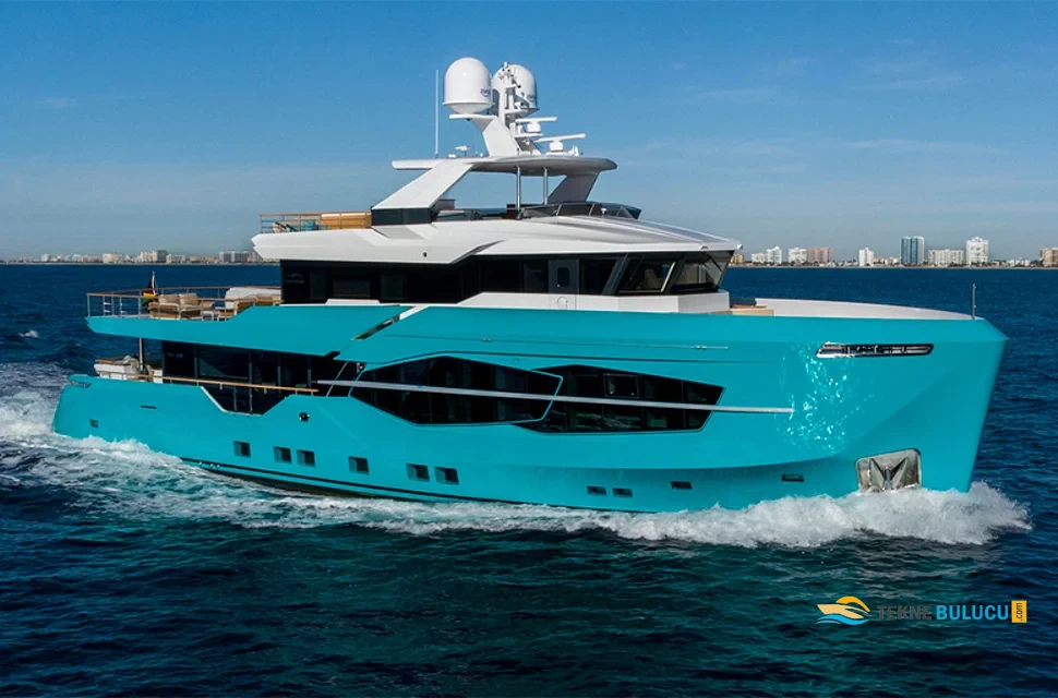 Numarine 32XP 2023 iç mekan 3