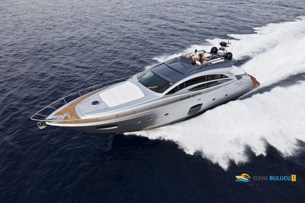 Pershing 74 2017 iç mekan 3