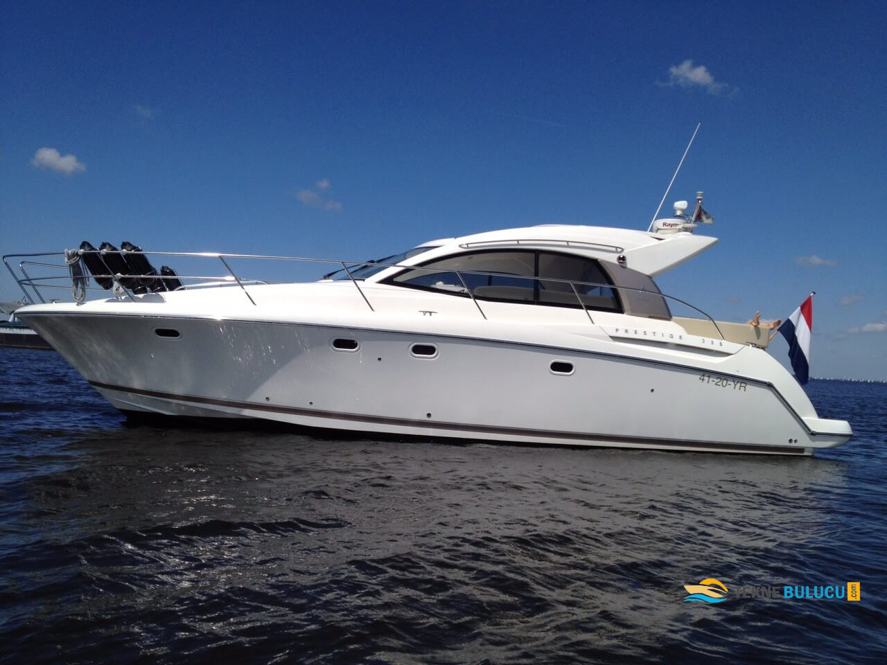 Prestige 38 2006 iç mekan 3