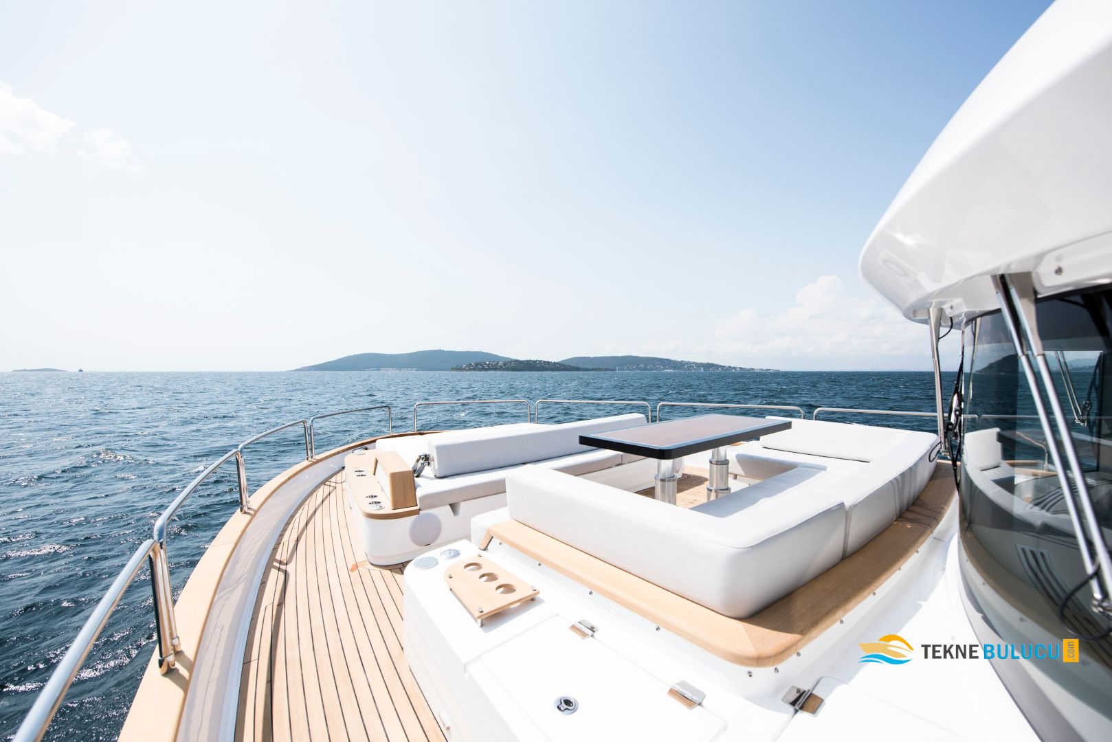Sirena 68 2022 iç mekan 3