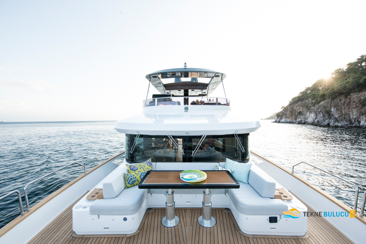 Sirena 68 2025 iç mekan 3
