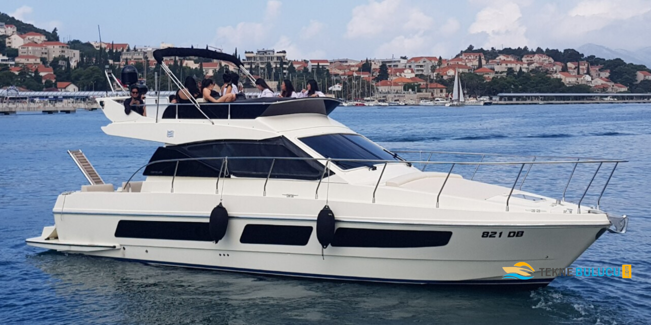 Ferretti 43 Fly 1994 iç mekan 3