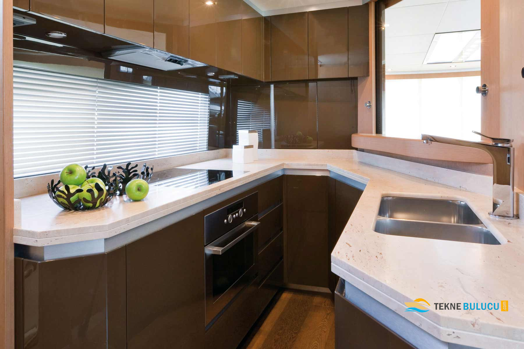 Dominator 780 2010 inceleme