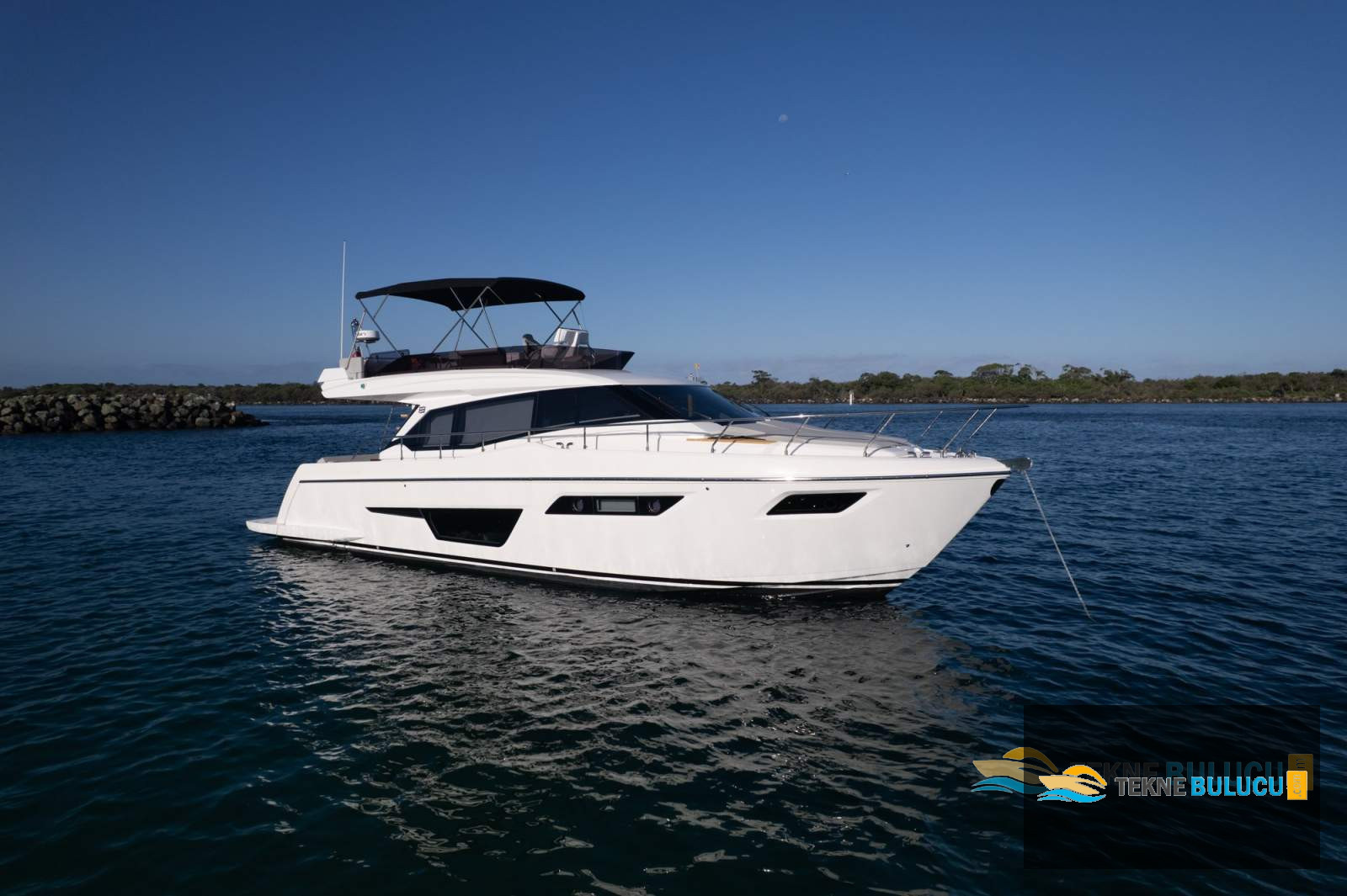 Ferretti 500 2011 iç mekan 1