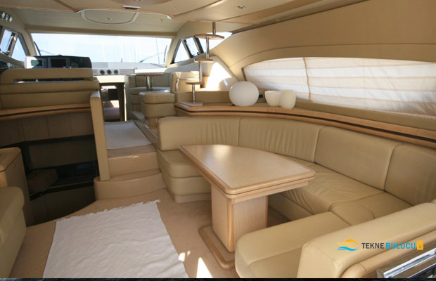 Ferretti 550 2020 iç mekan 3