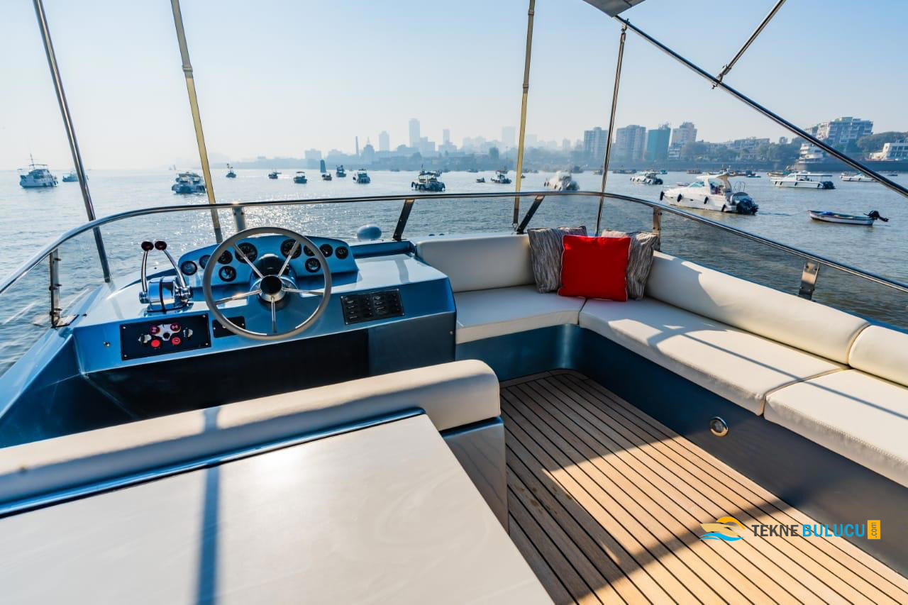 Ferretti 450 2017 iç mekan 1