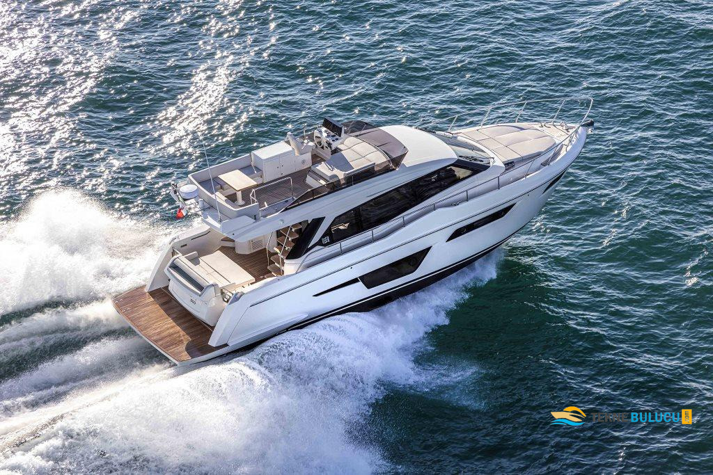 Ferretti 500 2026 iç mekan 3