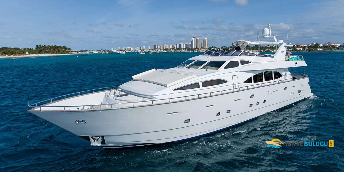 Azimut 100 Jumbo 2001 iç mekan 2