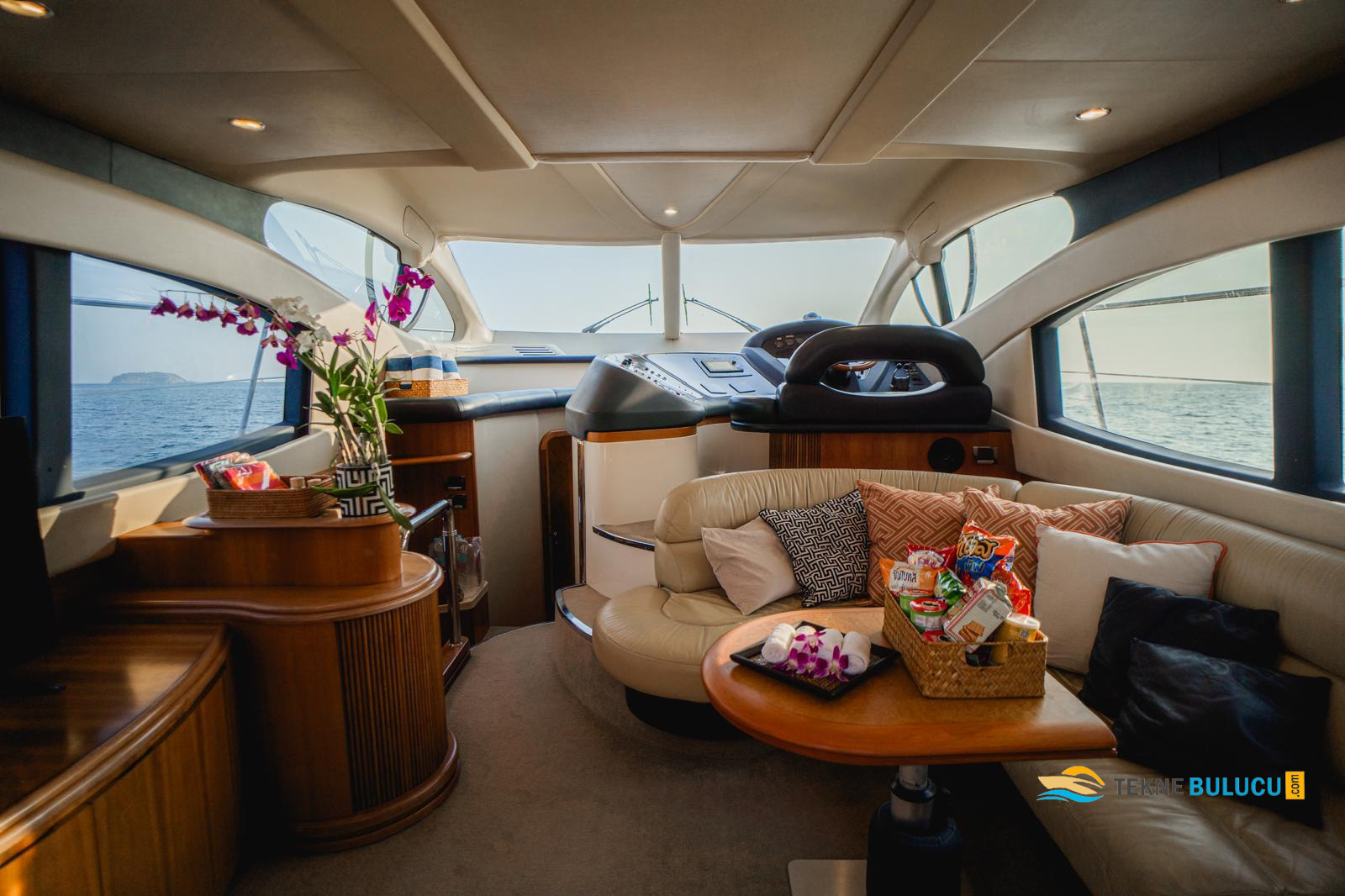 Azimut 46 Fly 2002 iç mekan 1
