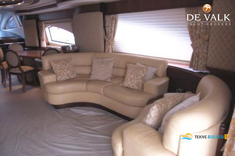 Azimut 80 Carat 2005 iç mekan 2
