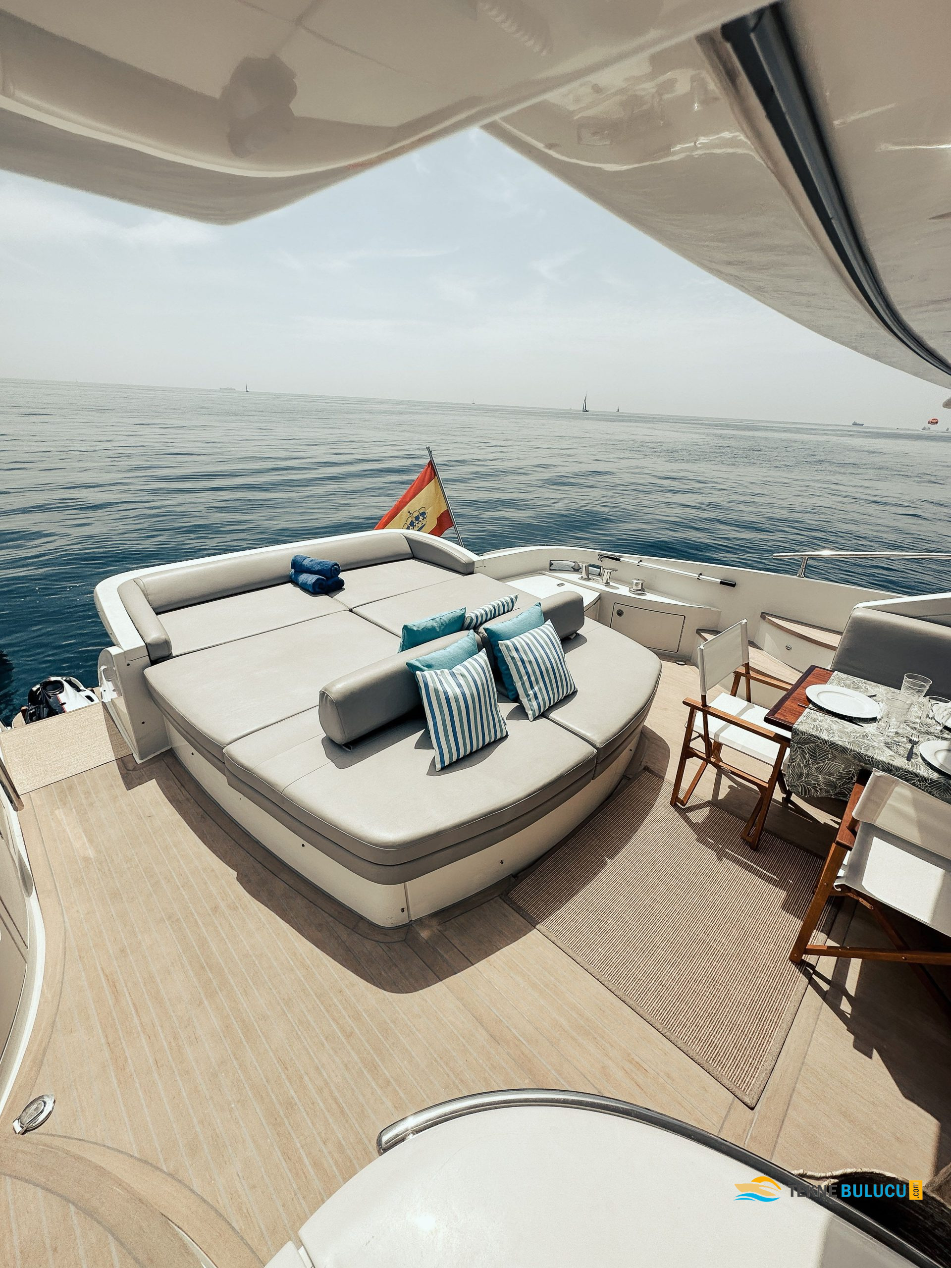 Azimut 68S 2005 iç mekan 1