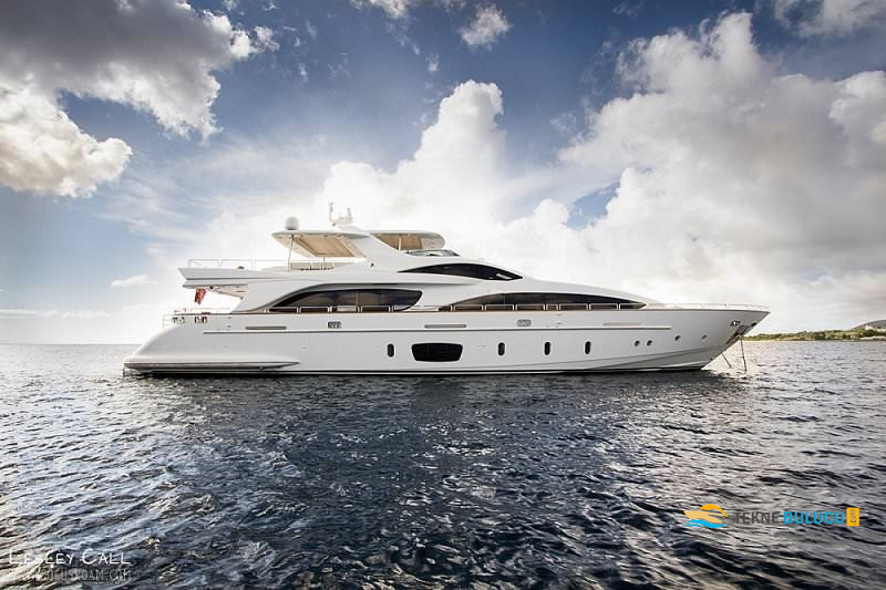 Azimut 105 Grande 2006 iç mekan 1