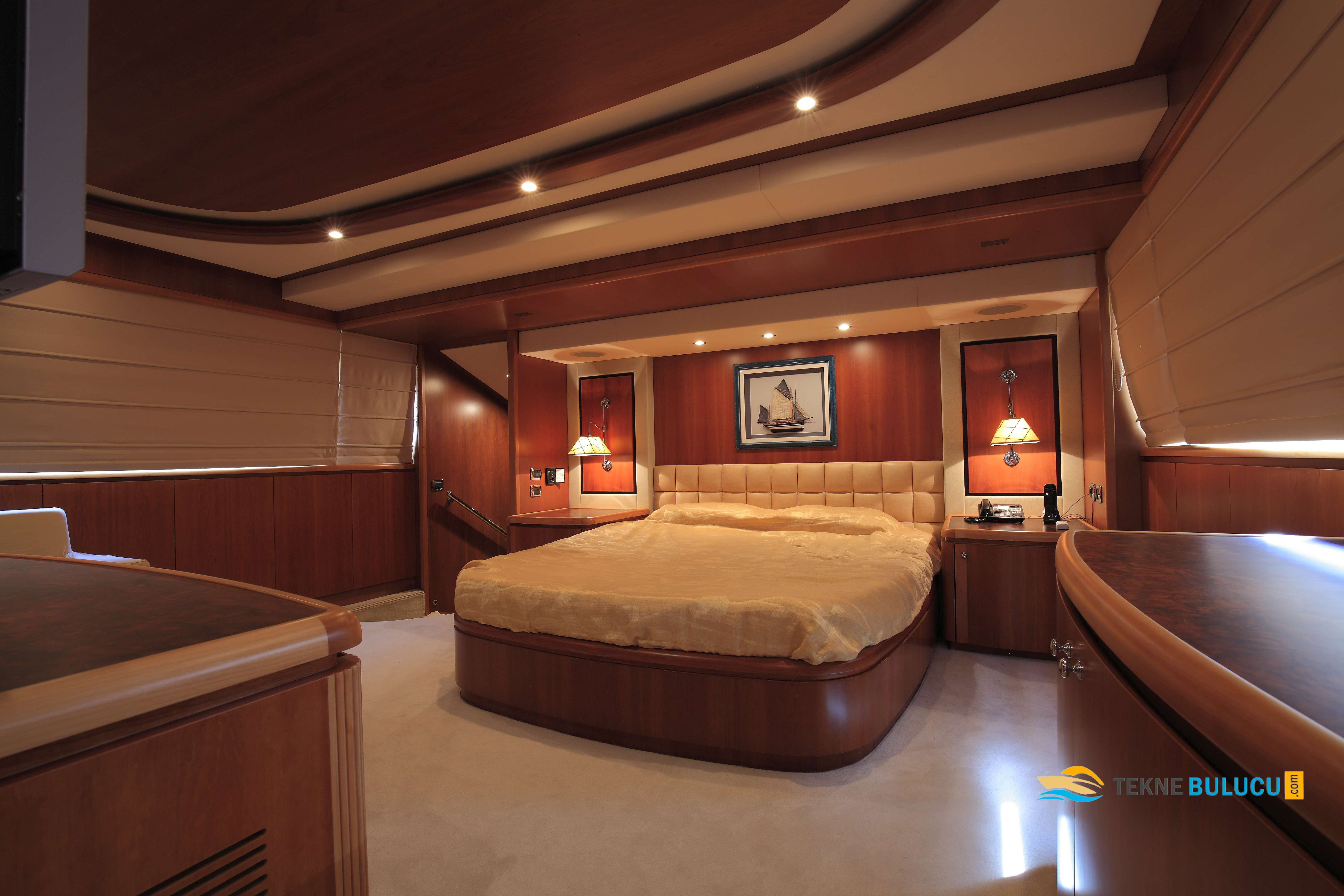 Azimut 105 Grande 2014 iç mekan 2