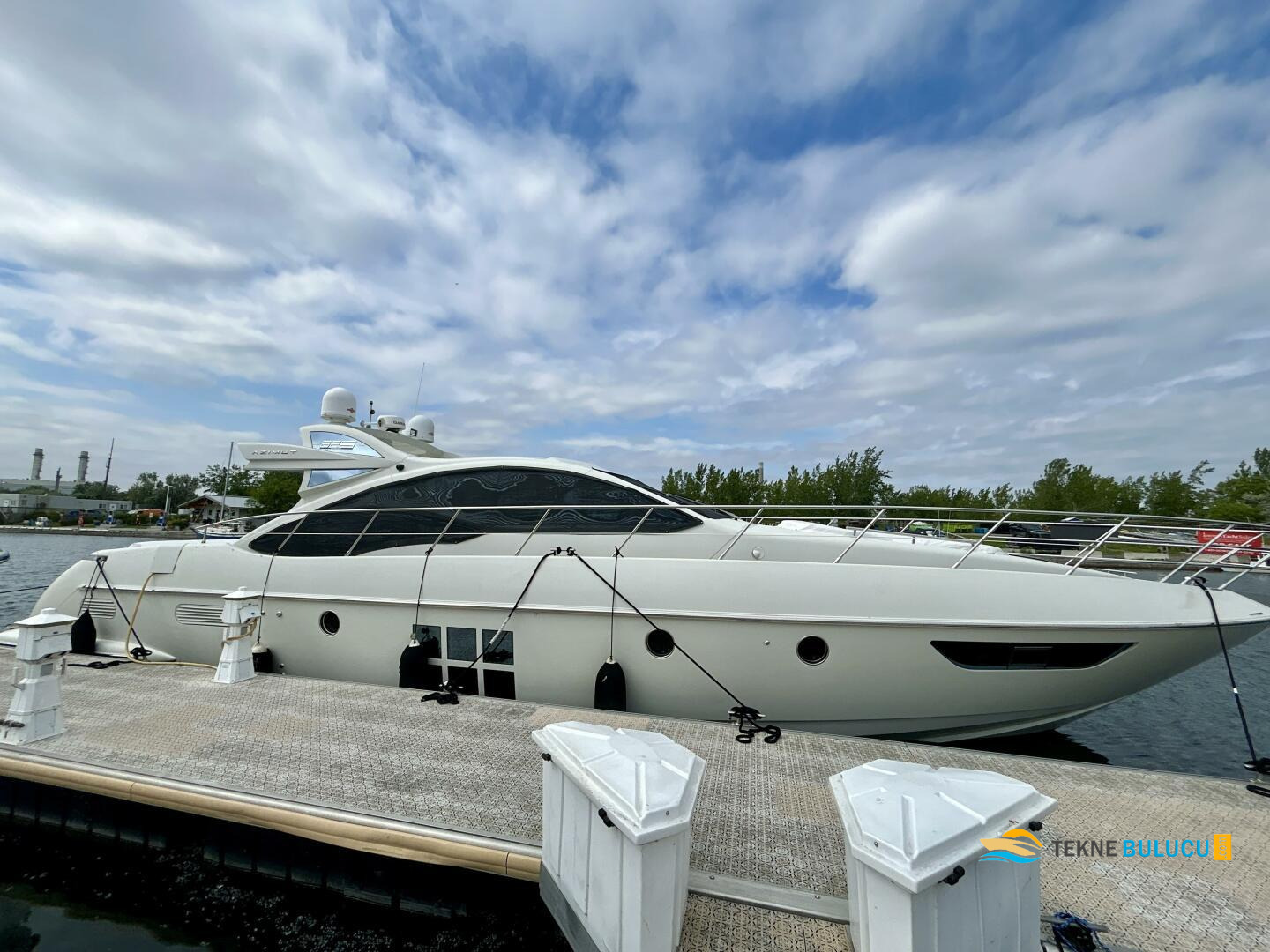 Azimut 62S 2010 iç mekan 2