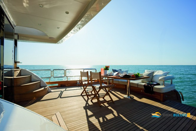 Azimut Magellano 74 2010 iç mekan 2