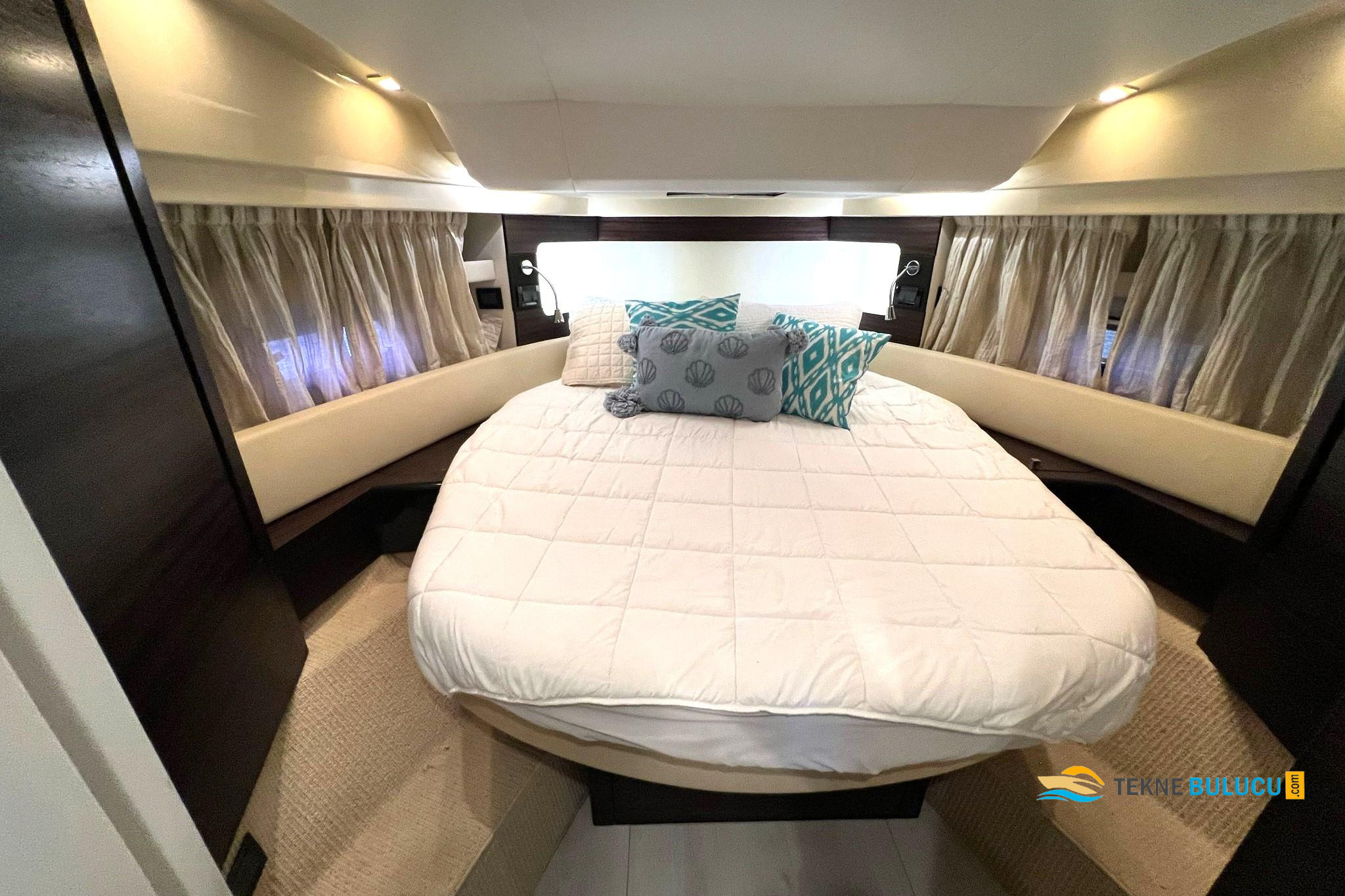 Azimut 40S 2013 iç mekan 3