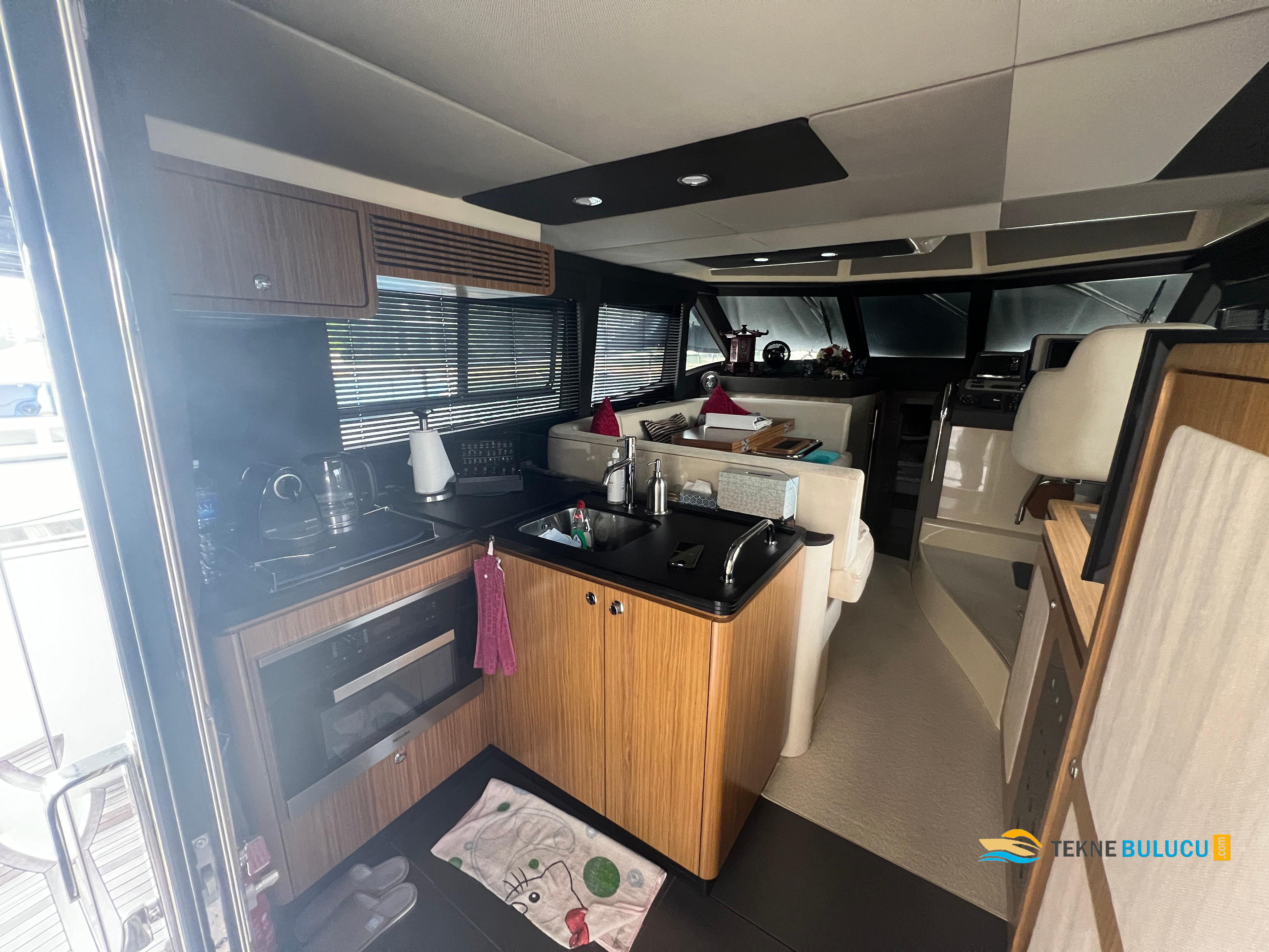 Azimut Magellano 43 2018 iç mekan 2