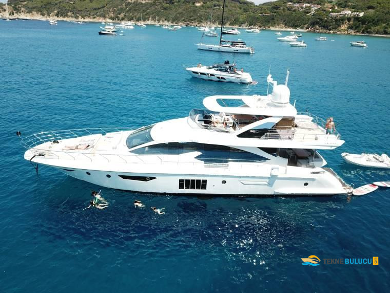 Azimut 80 Fly 2018 iç mekan 3