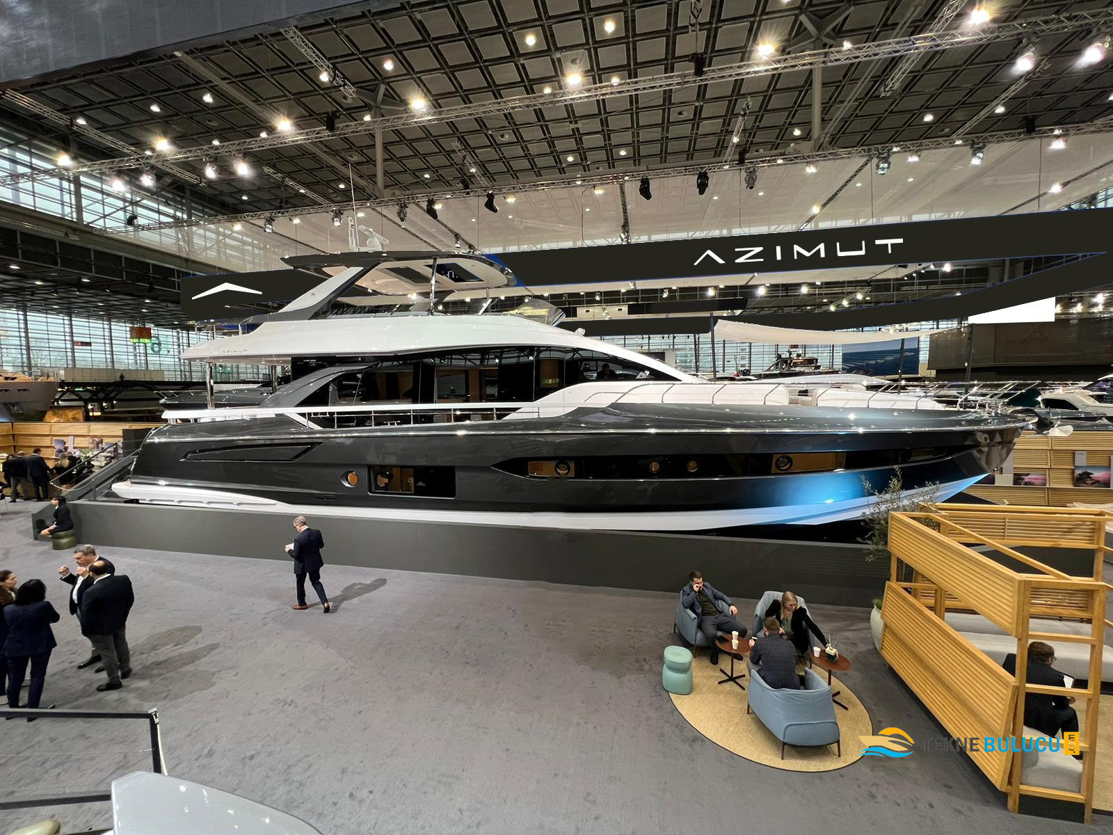 Azimut 80 Fly 2020 iç mekan 1