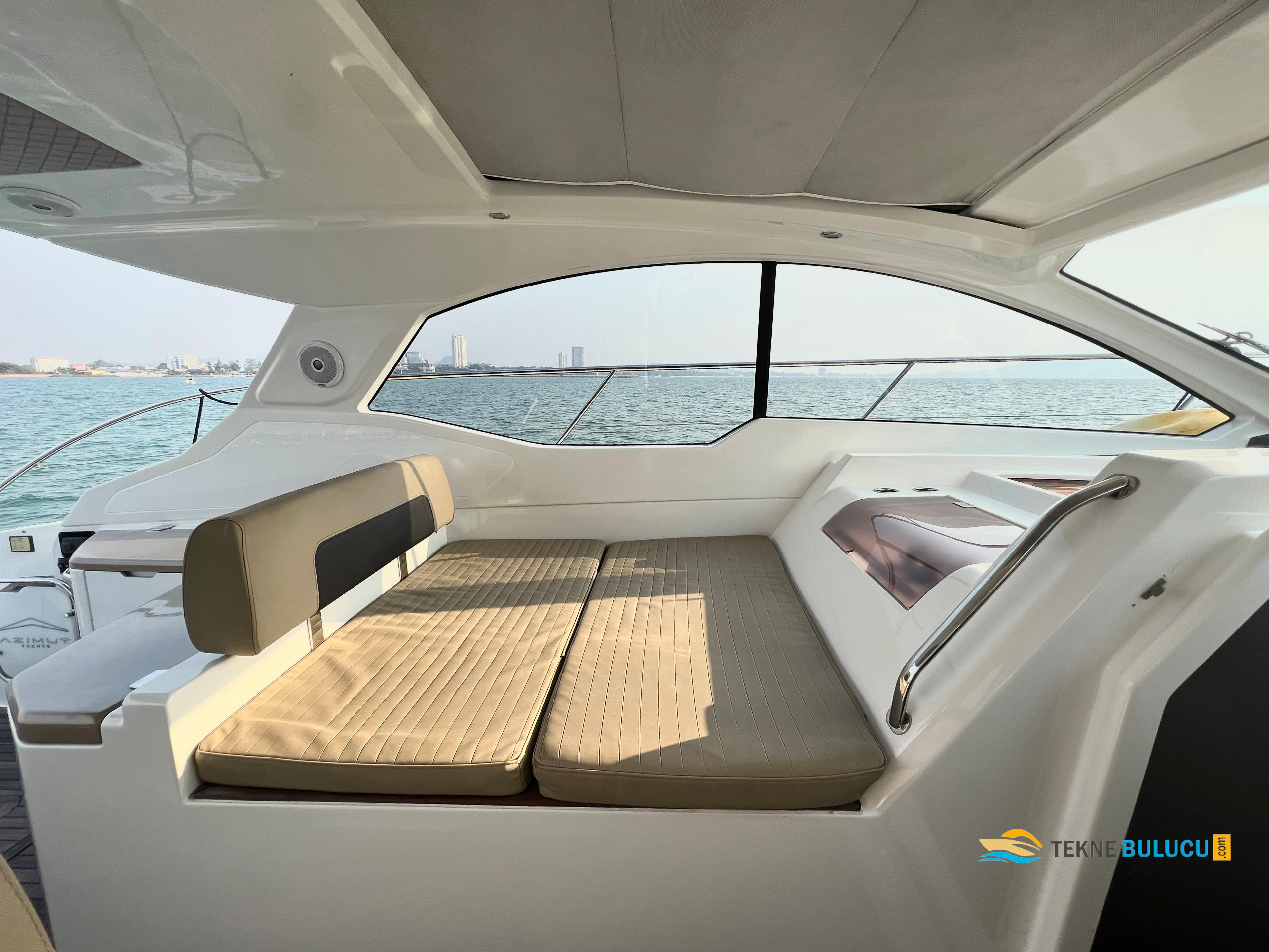 Azimut Atlantis 43 2015 iç mekan 2