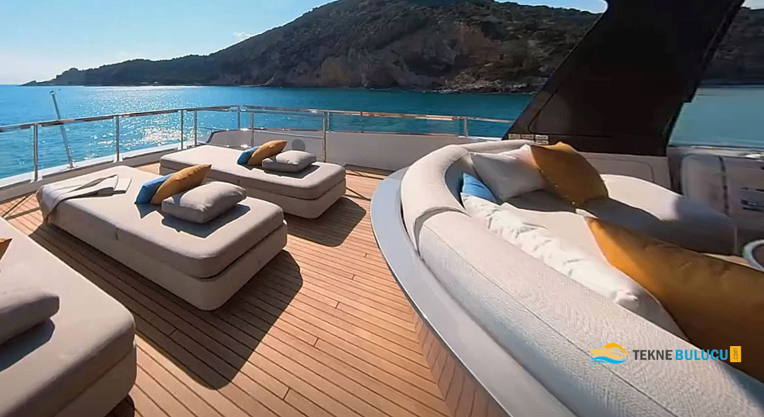 Azimut Grande Trideck 2023 iç mekan 2