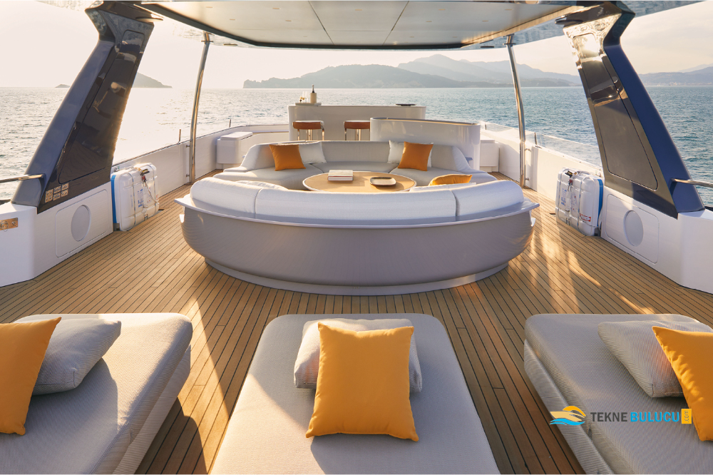 Azimut Grande Trideck 2024 iç mekan 3