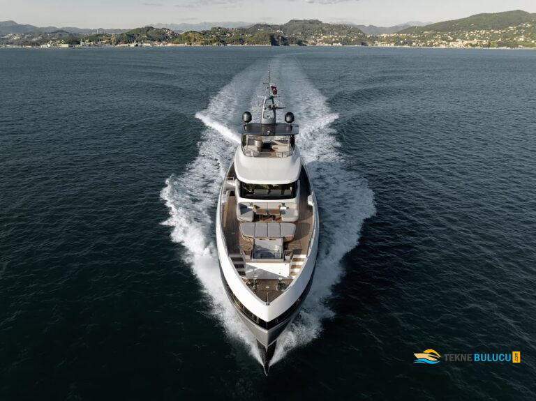 Azimut Grande 36 Metri 2026 iç mekan 1