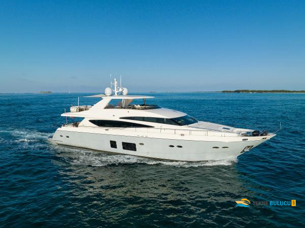 Princess Princess 95 Motor Yacht 2010 Model iç mekan 3