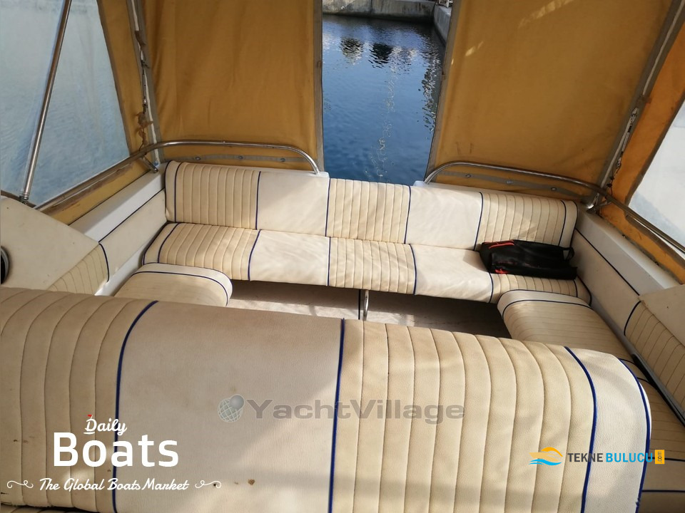 Sunseeker Offshore 28 1982 Model iç mekan 2