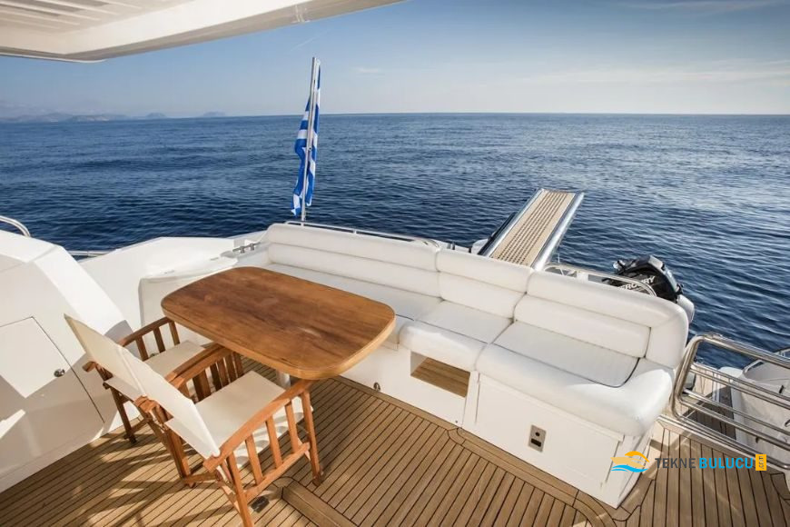 Sunseeker Manhattan 54 1994 Model iç mekan 2