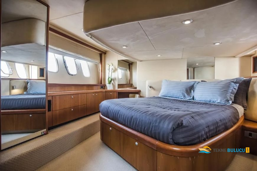 Sunseeker Manhattan 54 1995 Model iç mekan 1
