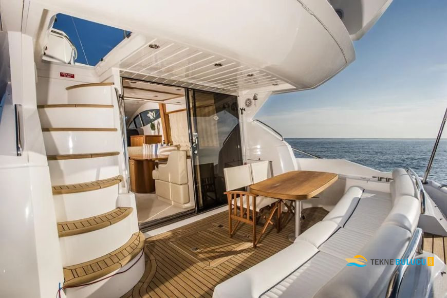 Sunseeker Manhattan 54 1995 Model iç mekan 3
