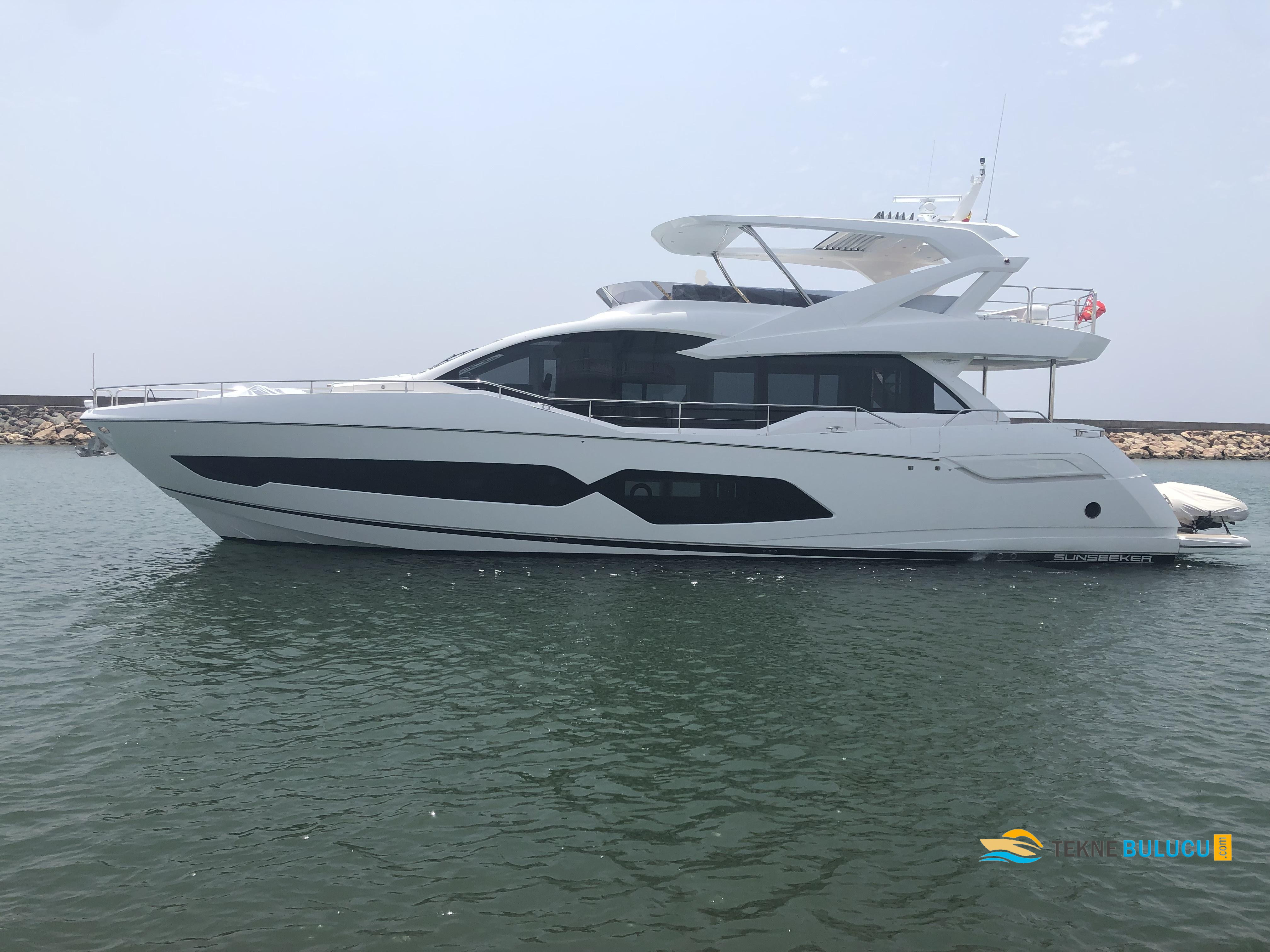 Sunseeker 76 Yacht 2021 Model iç mekan 3