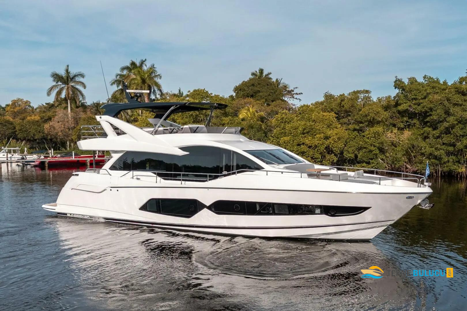 Sunseeker 76 Yacht 2023 Model iç mekan 1