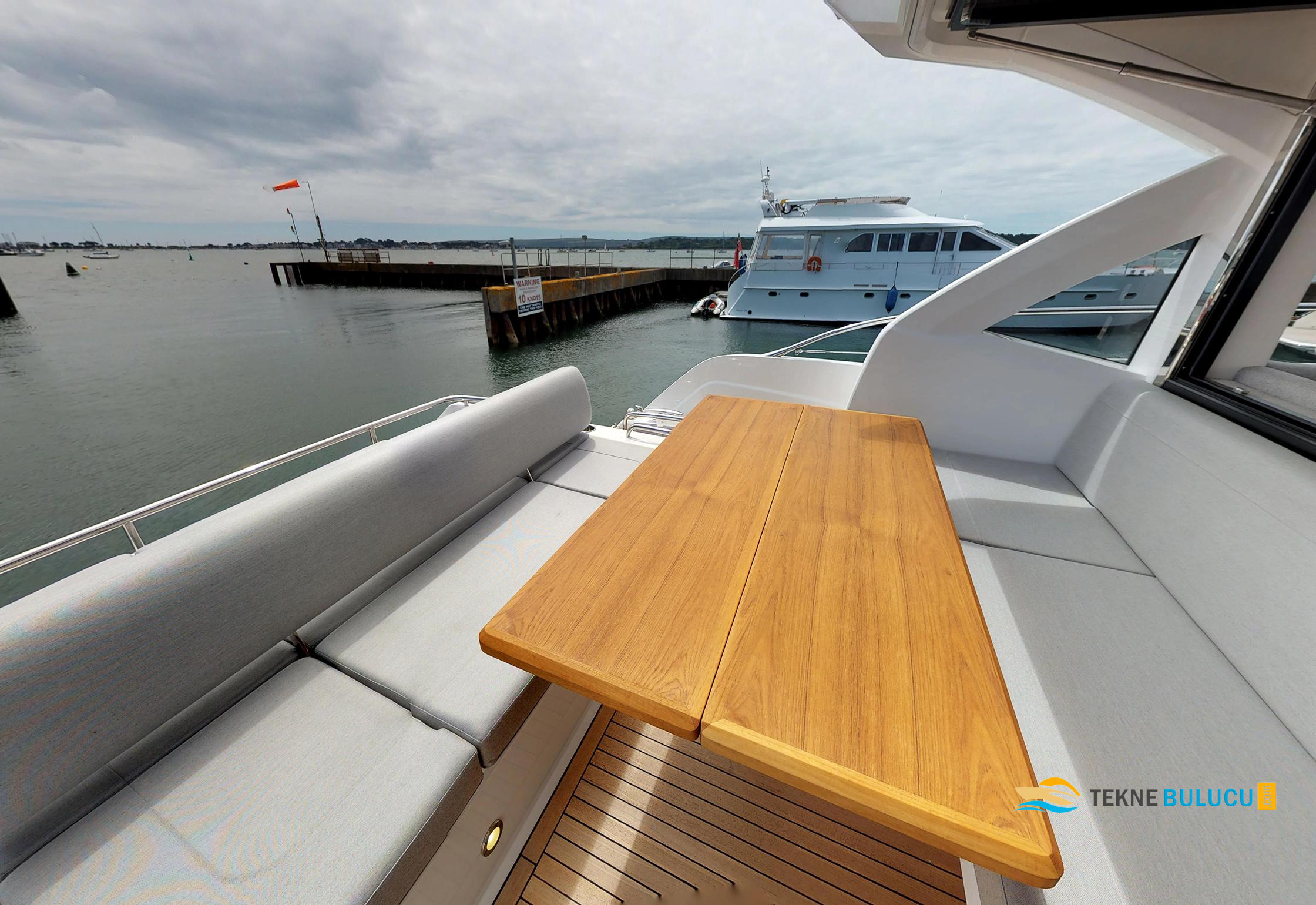 Sunseeker Predator 50 2025 Model iç mekan 2