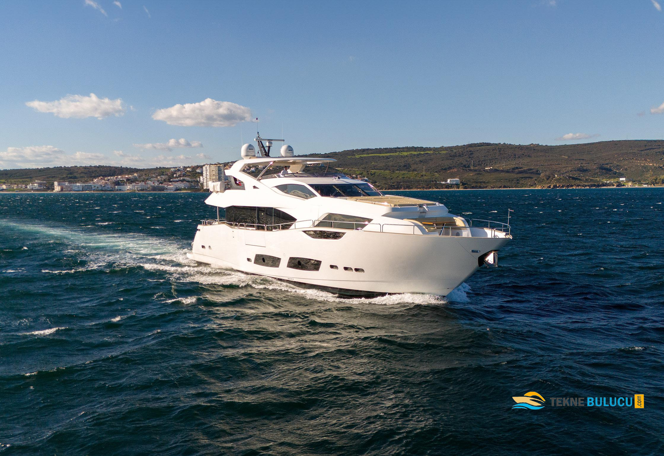 Sunseeker 95 Yacht 2018 Model iç mekan 2