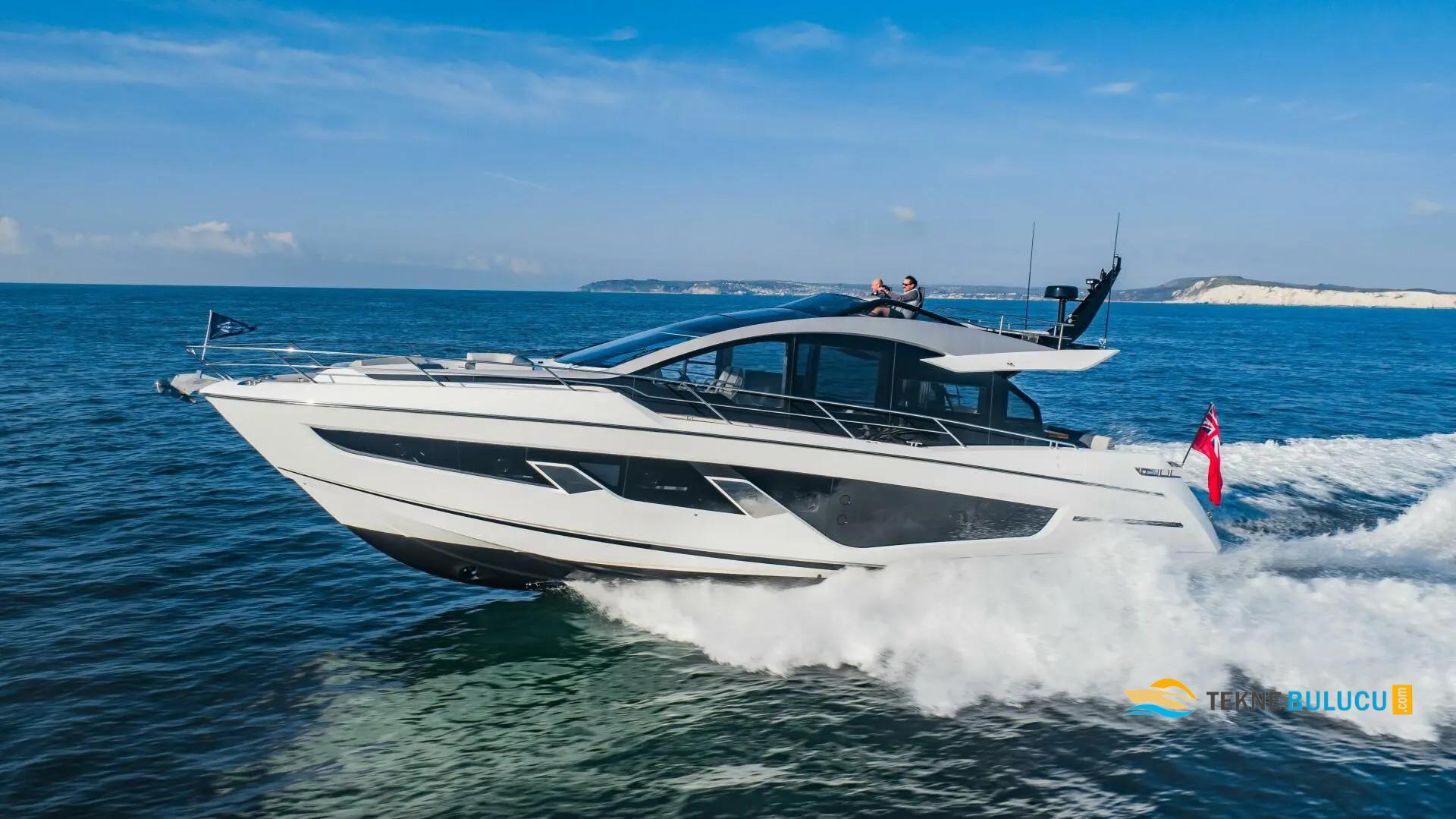 Sunseeker 65 Sport Yacht 2023 Model iç mekan 2