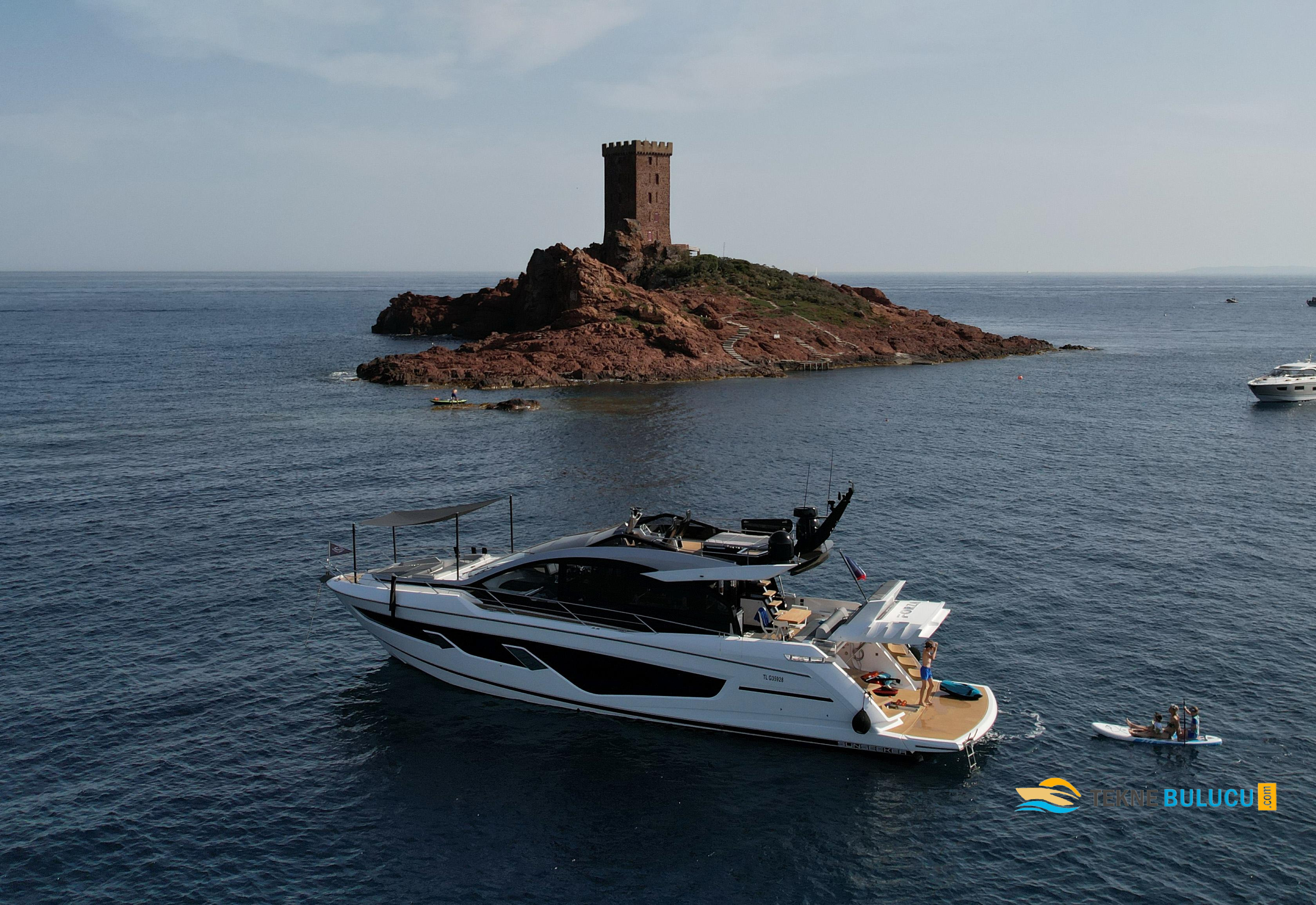 Sunseeker 65 Sport Yacht 2026 Model iç mekan 3