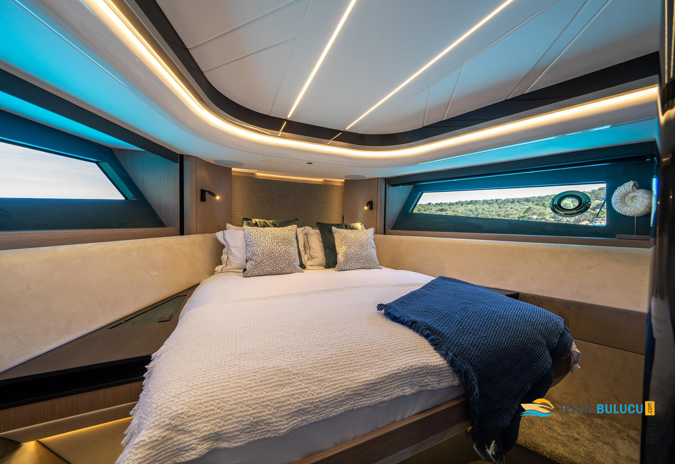 Sunseeker Superhawk 55 2025 Model iç mekan 1