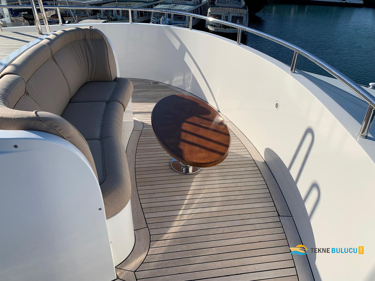 Benetti Classic 115 34m 2005 Model iç mekan 3