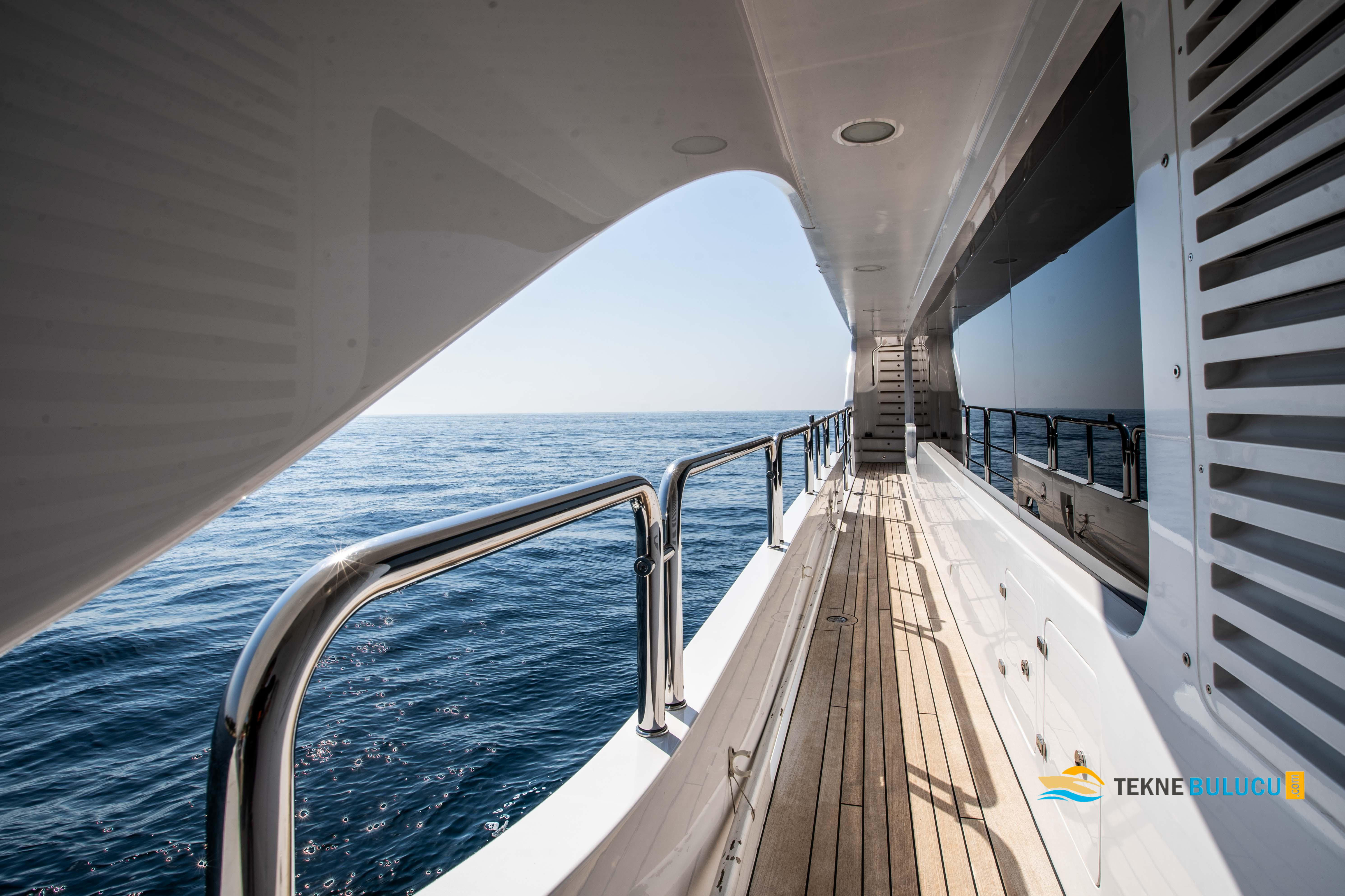 Benetti Classic 121 36m 2014 Model iç mekan 2