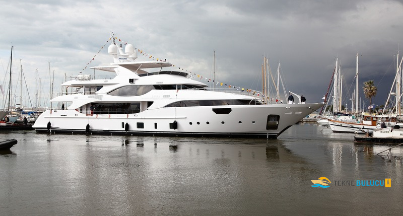 Benetti Crystal 140 2011 Model iç mekan 1